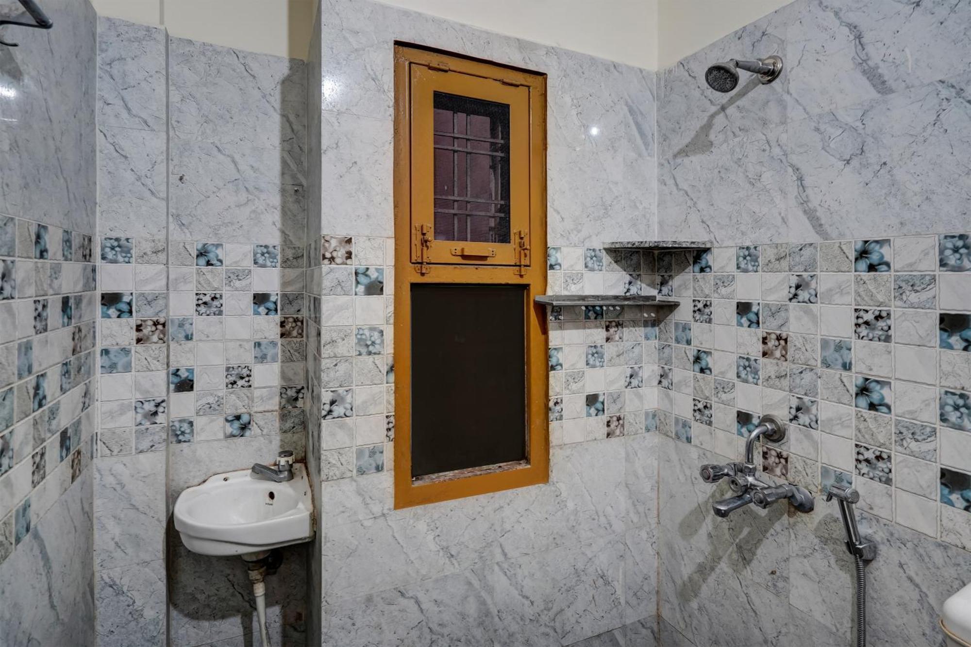 Hotel O Aryan Home Stay Dehradun Exterior foto